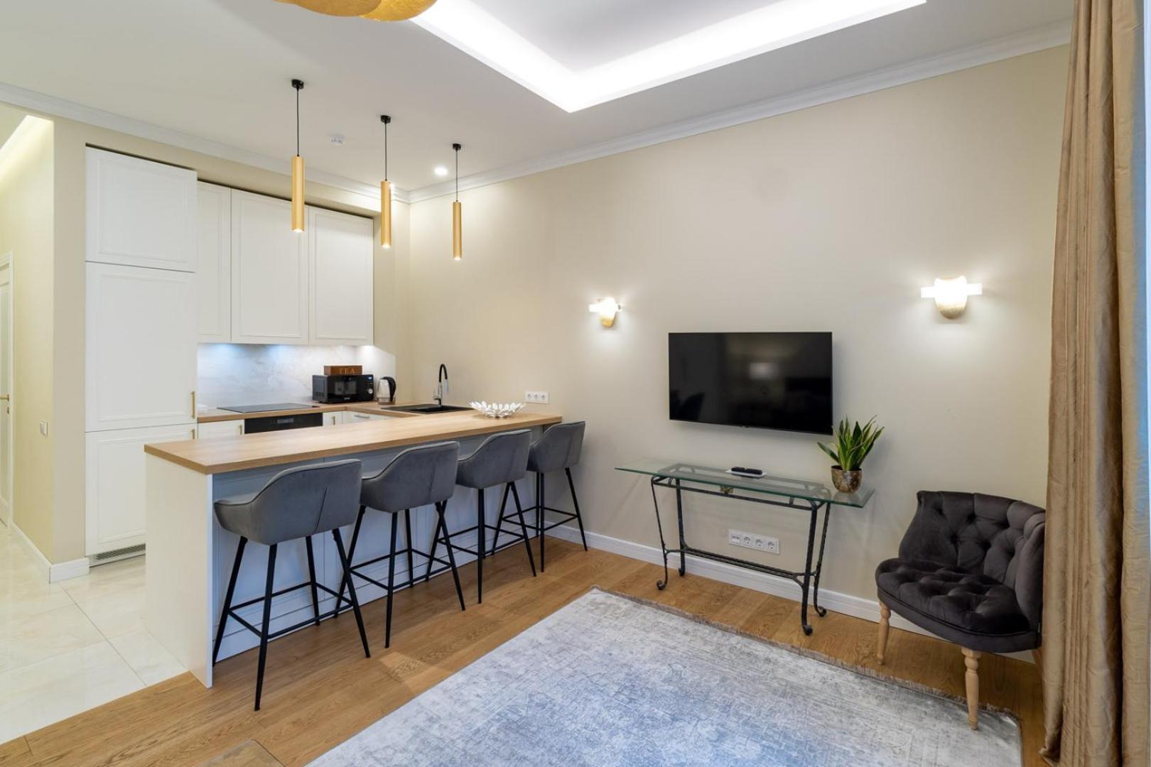 Luxury Central Apartment In Putvinskio Street Kaunas Luaran gambar